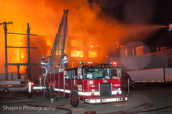 massive warehouse fire in Chicago 5-11 alarm Larry Shapiro photographer